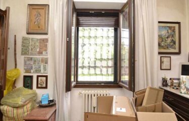 Capranica porzione di villa con giardino