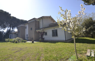 capranica villa con giardino