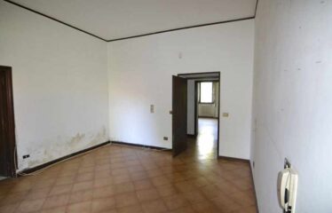 Capranica porzione di villa con giardino