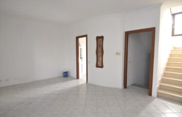 Capranica villa con giardino
