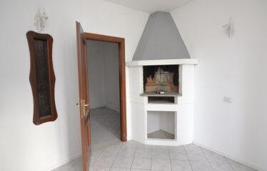 Capranica villa con giardino