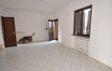 Capranica villa con giardino