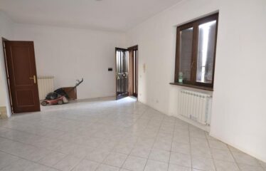 Capranica villa con giardino