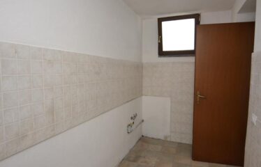 Capranica villa con giardino