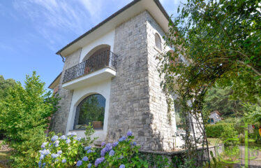 Lago di Vico villa indipendente