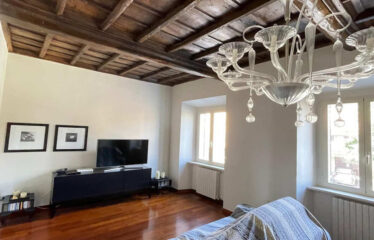 Vetralla in signorile palazzo d’epoca lussuoso appartamento