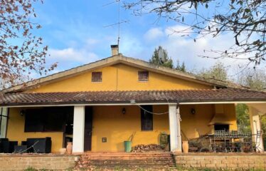 Capranica casa indipendente con terreno vicinanza stazione
