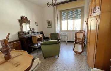 Capranica centrale appartamento con giardino e terrazzo