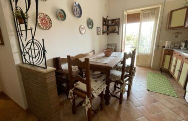 Capranica appartamento grande in zona comodissima