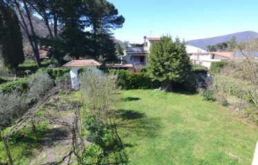 Lago di Vico villa indipendente