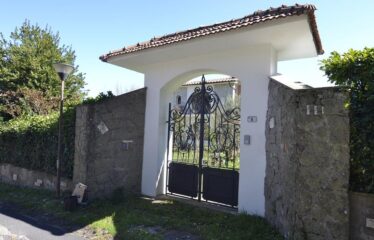 Lago di Vico villa indipendente