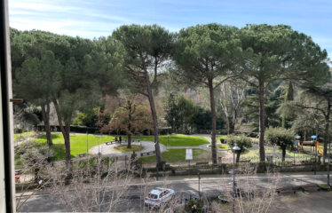 Capranica appartamento grande in zona comodissima