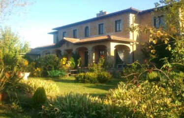 Barbarano Romano appartamento con giardino