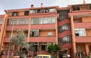 Capranica appartamento in quartiere commerciale