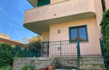 Nepi Colle Lidia villino con giardino