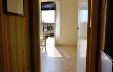 Capranica appartamento centrale con terrazzo