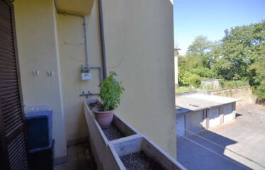 Appartamento piano primo arredato