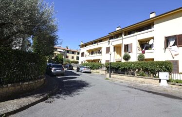 Appartamento piano primo arredato