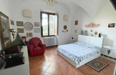 Capranica immobile di prestigio