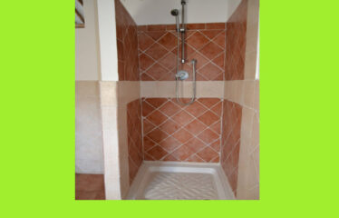 Caratteristico con affacci sul verde nel borgo antico di  Capranica