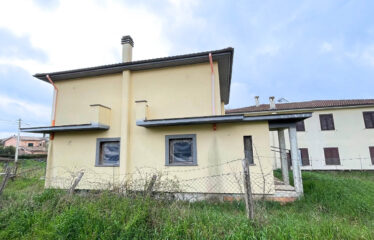 BASSANO ROMANO Villetta centralissima