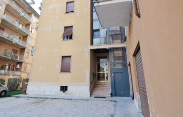 CAPRANICA Quadrilocale centralissimo