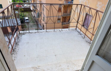 CAPRANICA Quadrilocale centralissimo