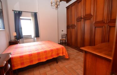 CAPRANICA  Palazzetto caratteristico