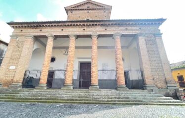 CAPRANICA  Palazzetto caratteristico