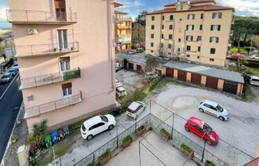 CAPRANICA Quadrilocale centralissimo