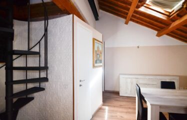 Appartamento sulla via principale