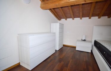 Appartamento sulla via principale