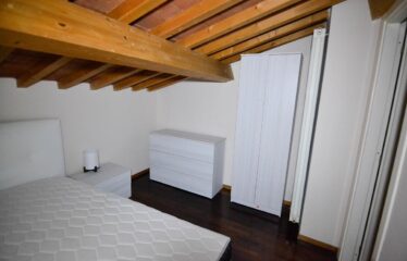 Appartamento sulla via principale