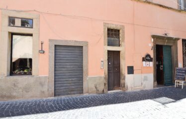 Appartamento sulla via principale