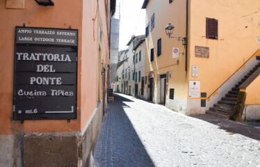 Appartamento sulla via principale