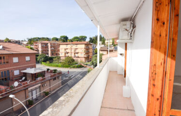 CAPRANICA ATTICO ZONA CENTRALE